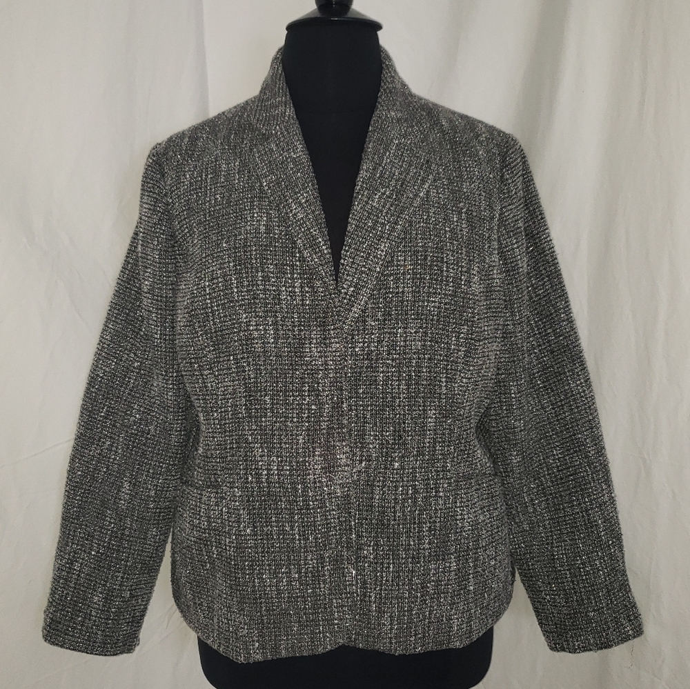 Coldwater Creek 20 wool blend grey boucle jacket
